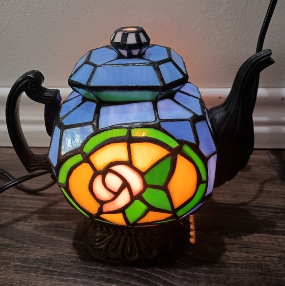 Cheyenne Decor Other - Vintage Tiffany Style Floral Stained Glass Tea Pot Table Lamp By Cheyenne Decor